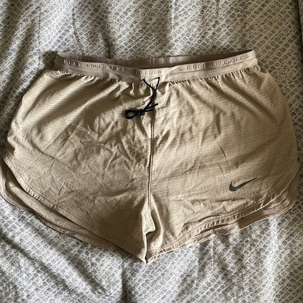 Mens Nike running shorts S, grayish, mauve color